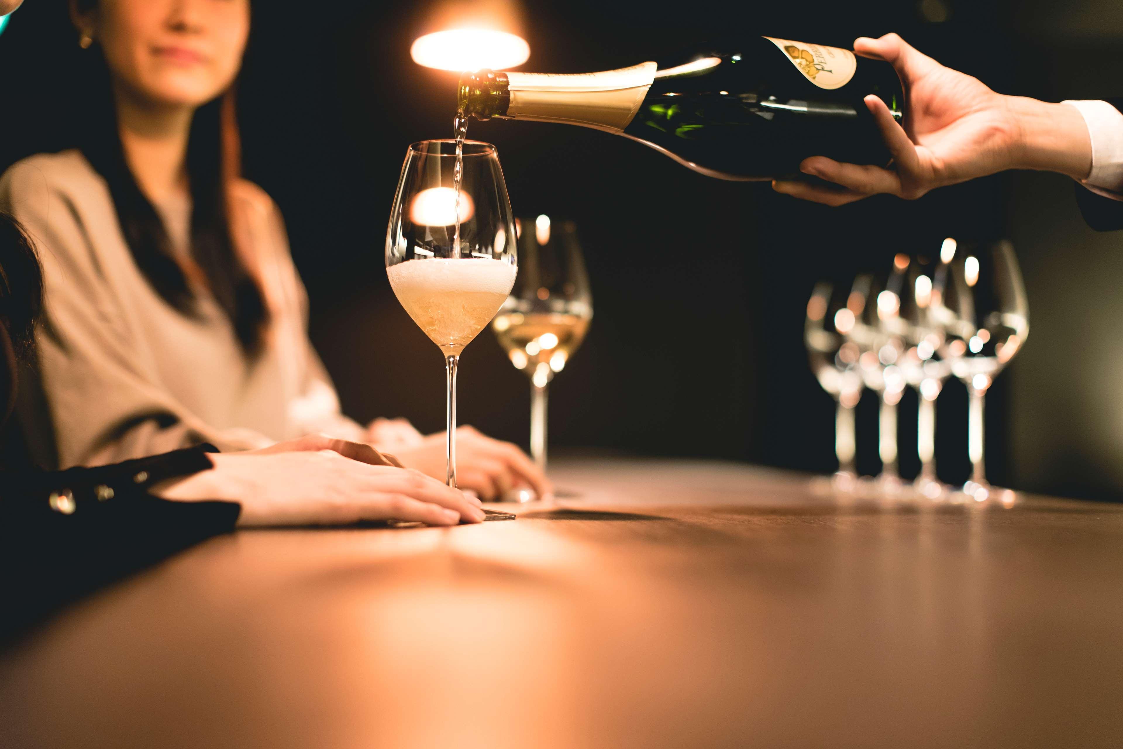 京都千酒店 外观 照片 Wine tasting