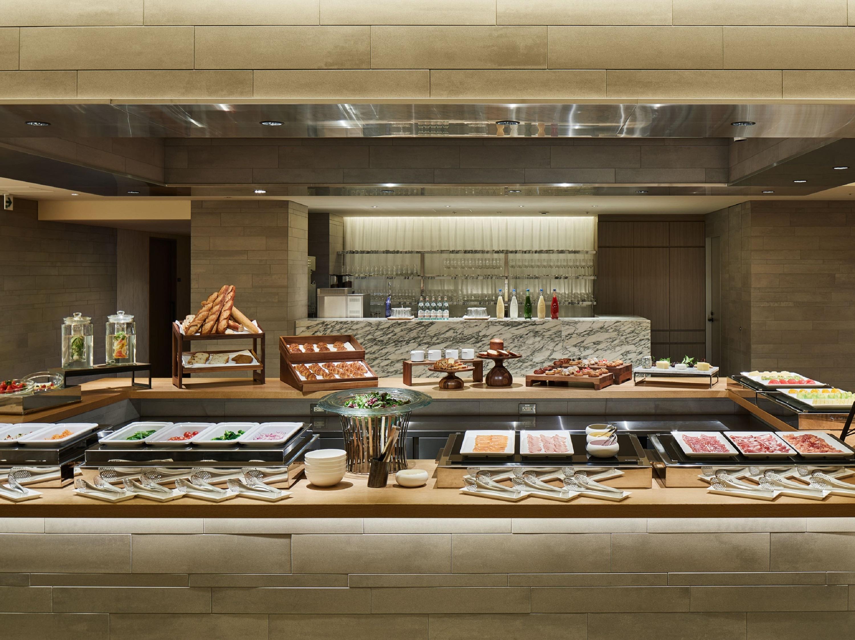 京都千酒店 外观 照片 A buffet at a hotel