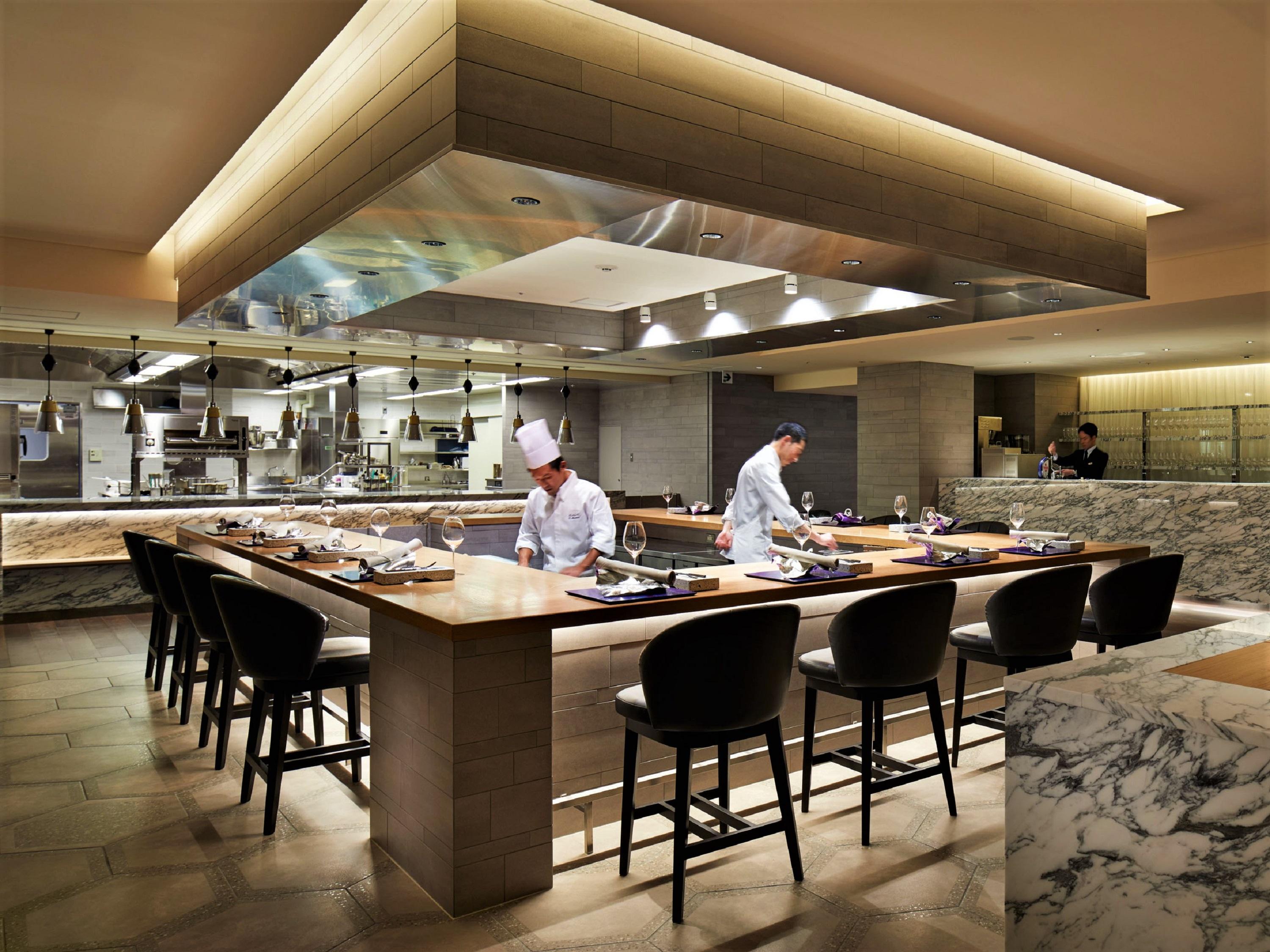 京都千酒店 外观 照片 The open kitchen at the restaurant