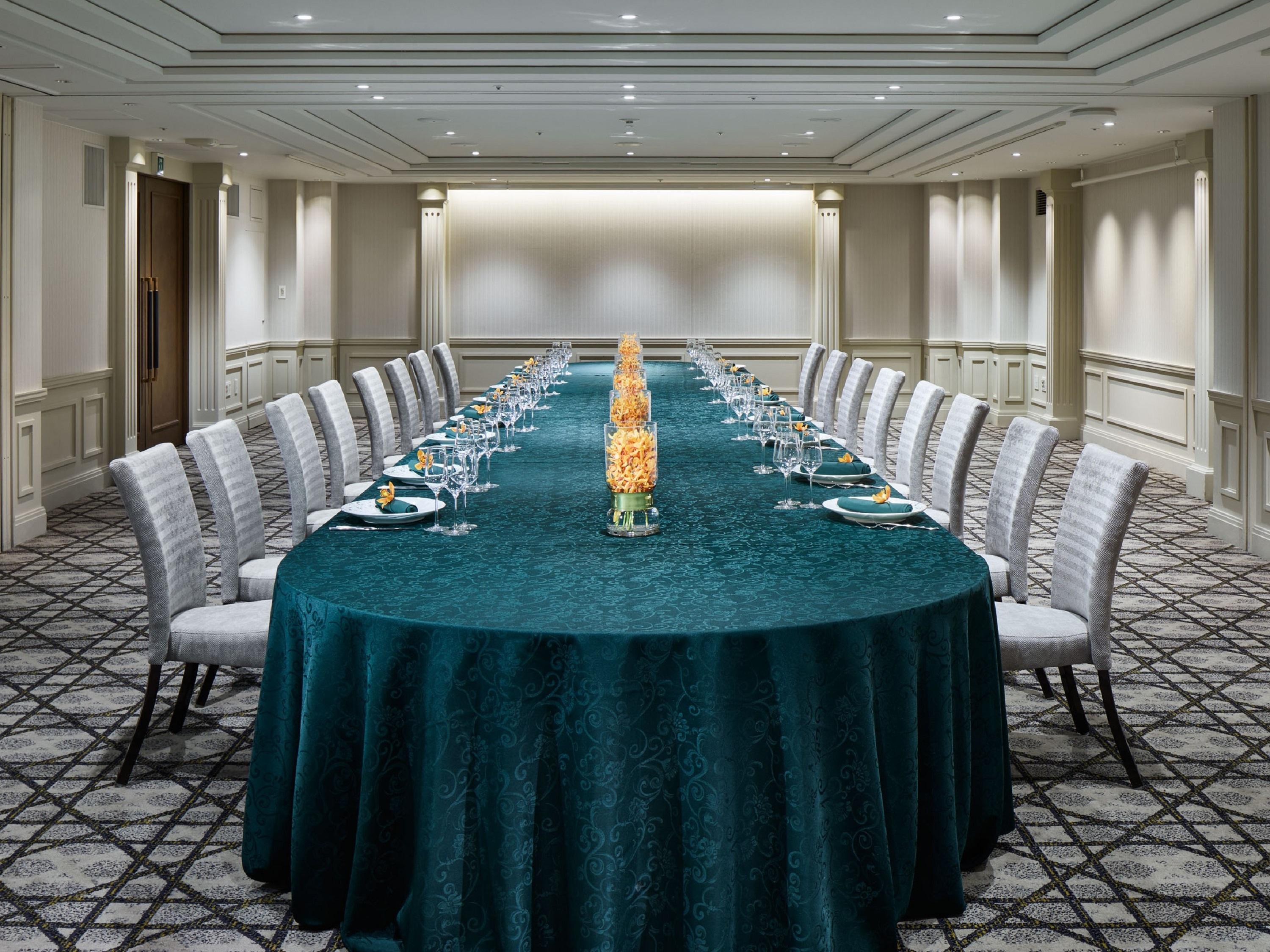 京都千酒店 外观 照片 The Boardroom