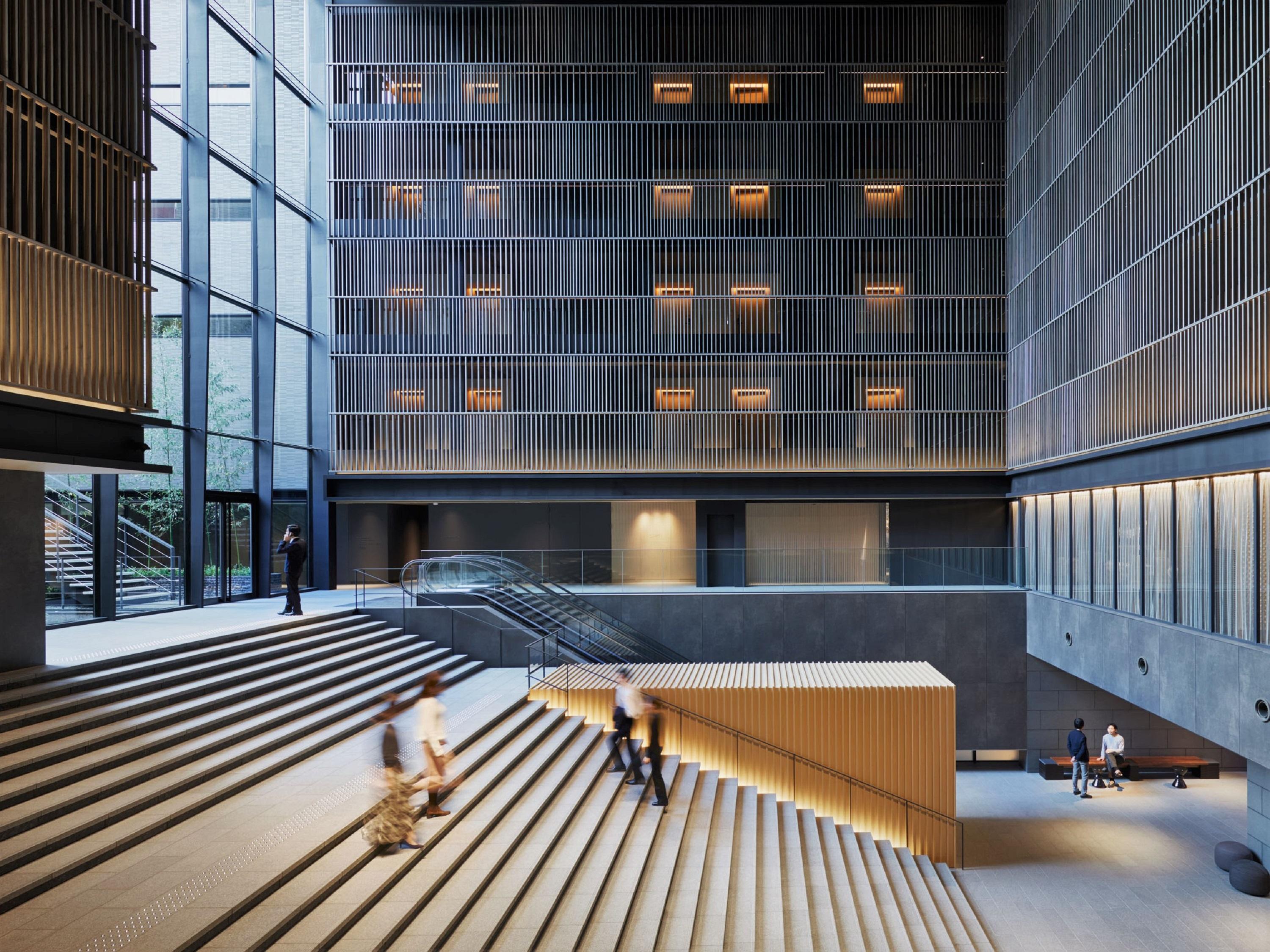 京都千酒店 外观 照片 Interior of the National Museum of Art, Osaka