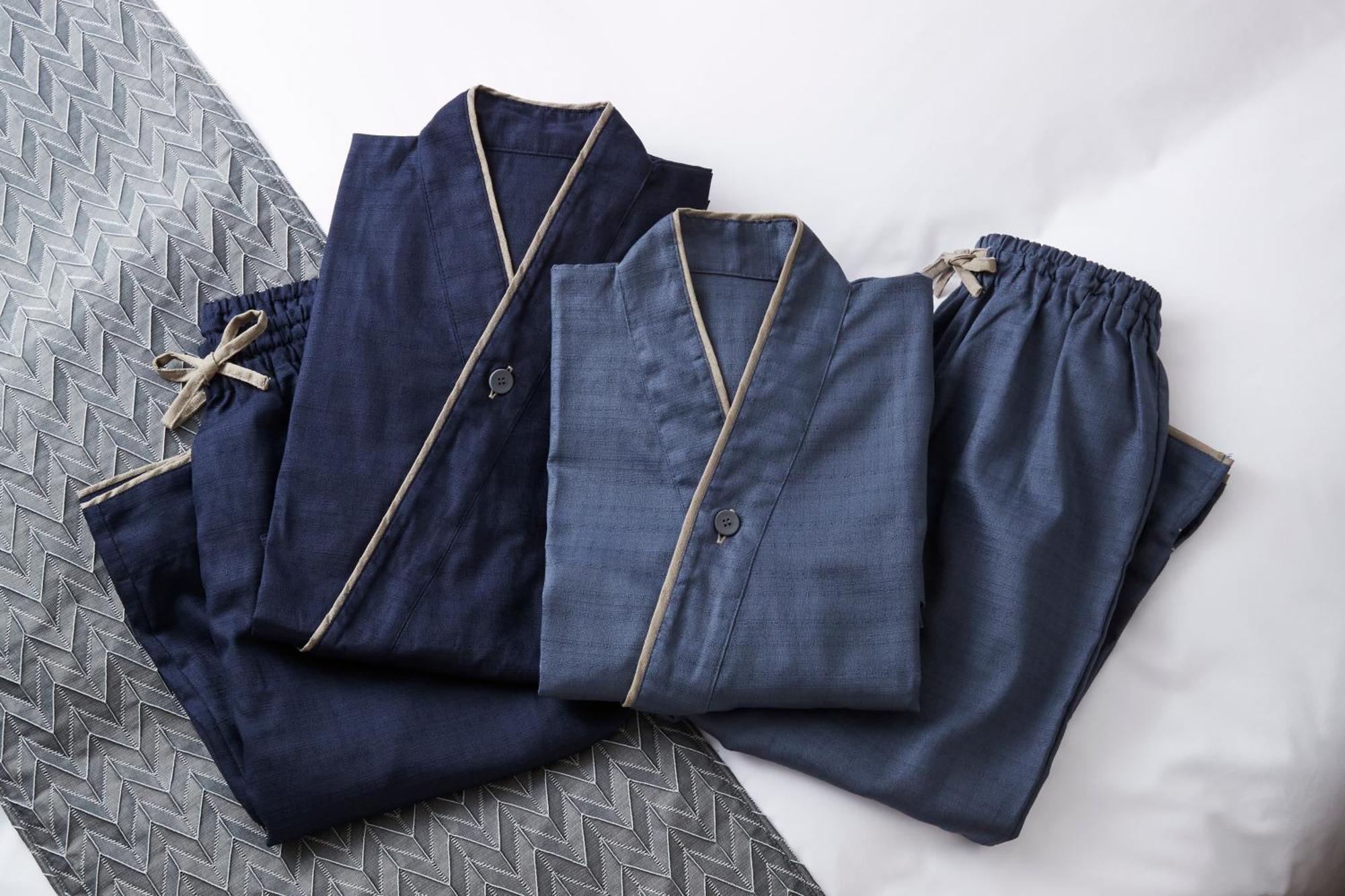 京都千酒店 外观 照片 A blue hakama